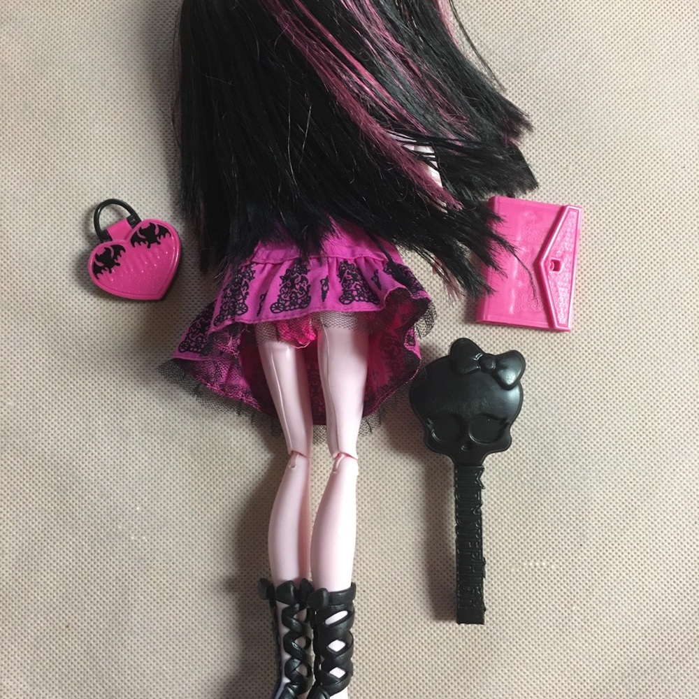 Monster high Draculaura doll